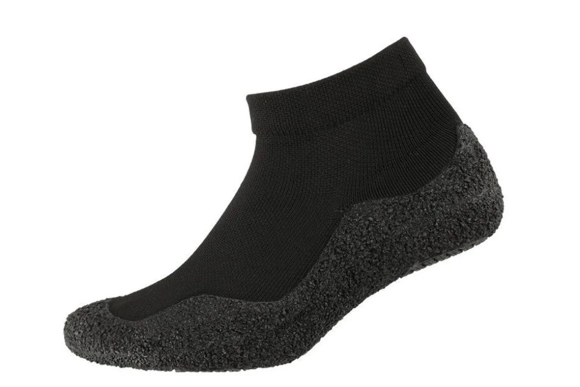 ACCES UIMASUKAT MUSTA XL (43-44)