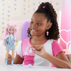 BARBIE DREAM BESTIES DAISY -NUKKE