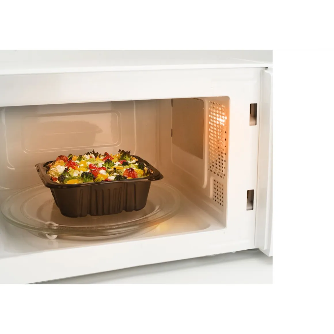 BLACK+DECKER MIKROAALTOUUNI 20L 700W VALKOINEN