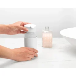 BRABANTIA RENEW SAIPPUAPUMPPU VALKOINEN