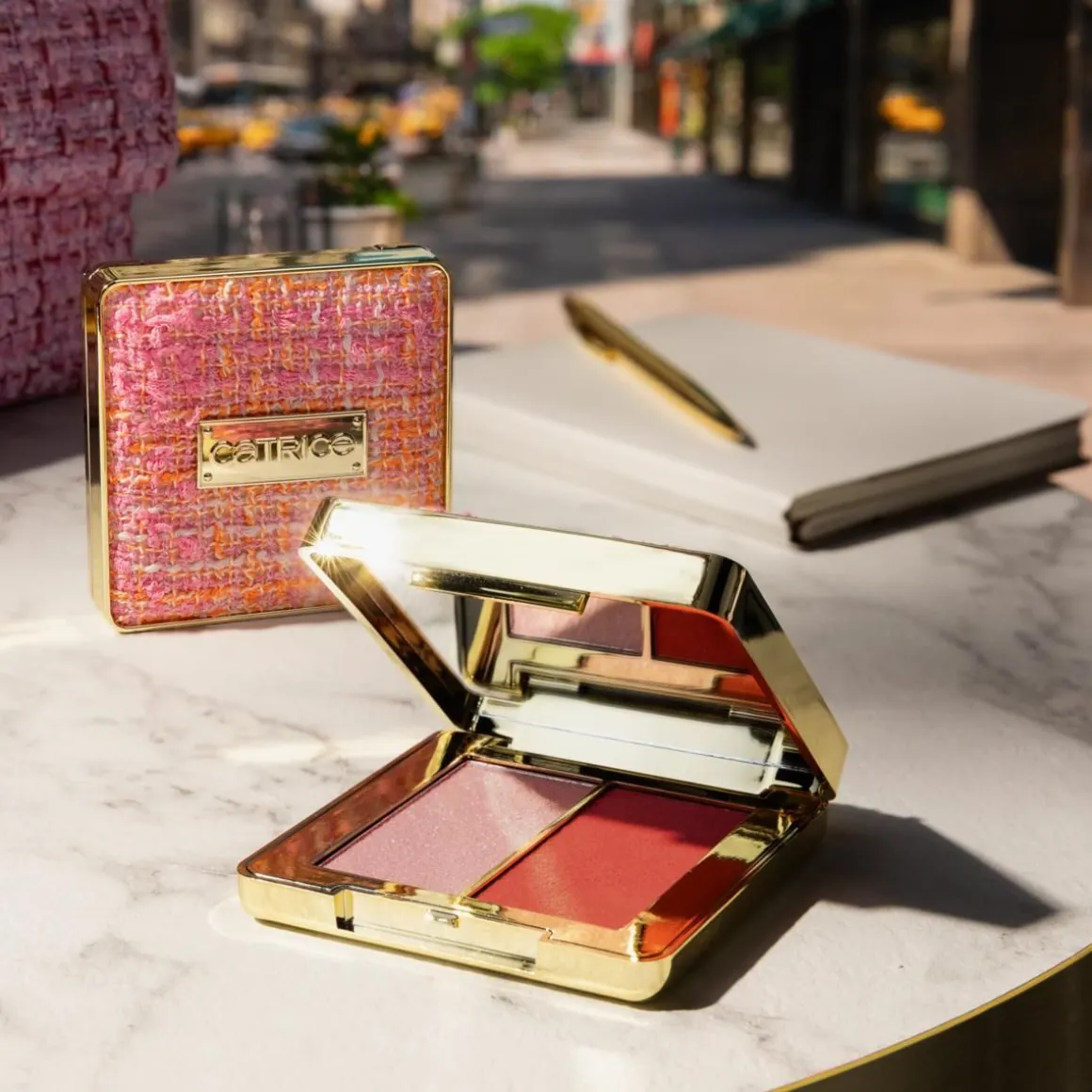 CATRICE SPRING AND THE CITY EYE & CHEEK GLOW COMPLEX C01
