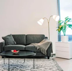 CLEO 2 OSAINEN LATTIAVALAISIN VALKOINEN