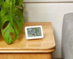 DIGITAALINEN LÄMPÖ- JA KOSTEUSMITTARI 3030