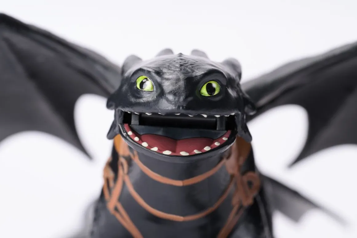 DRAGONS DRAGONS-ELOKUVA VIIKINKI & LUKSUS LOHIKÄÄRME