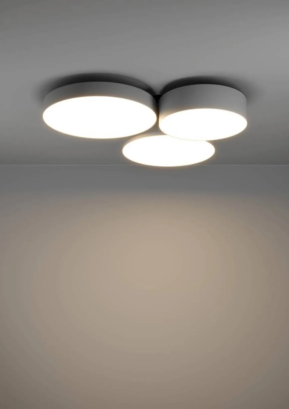 EGLO KATTOVALAISIN LED RGB/CCT BARBANO-Z HARMAA