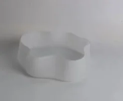 FANNI K LASIMALJA ELVAR VALKOINEN 29,5X24X7 CM