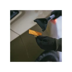 FISKARS PLUS JÄÄRAAPPA JA HARJA 1019352