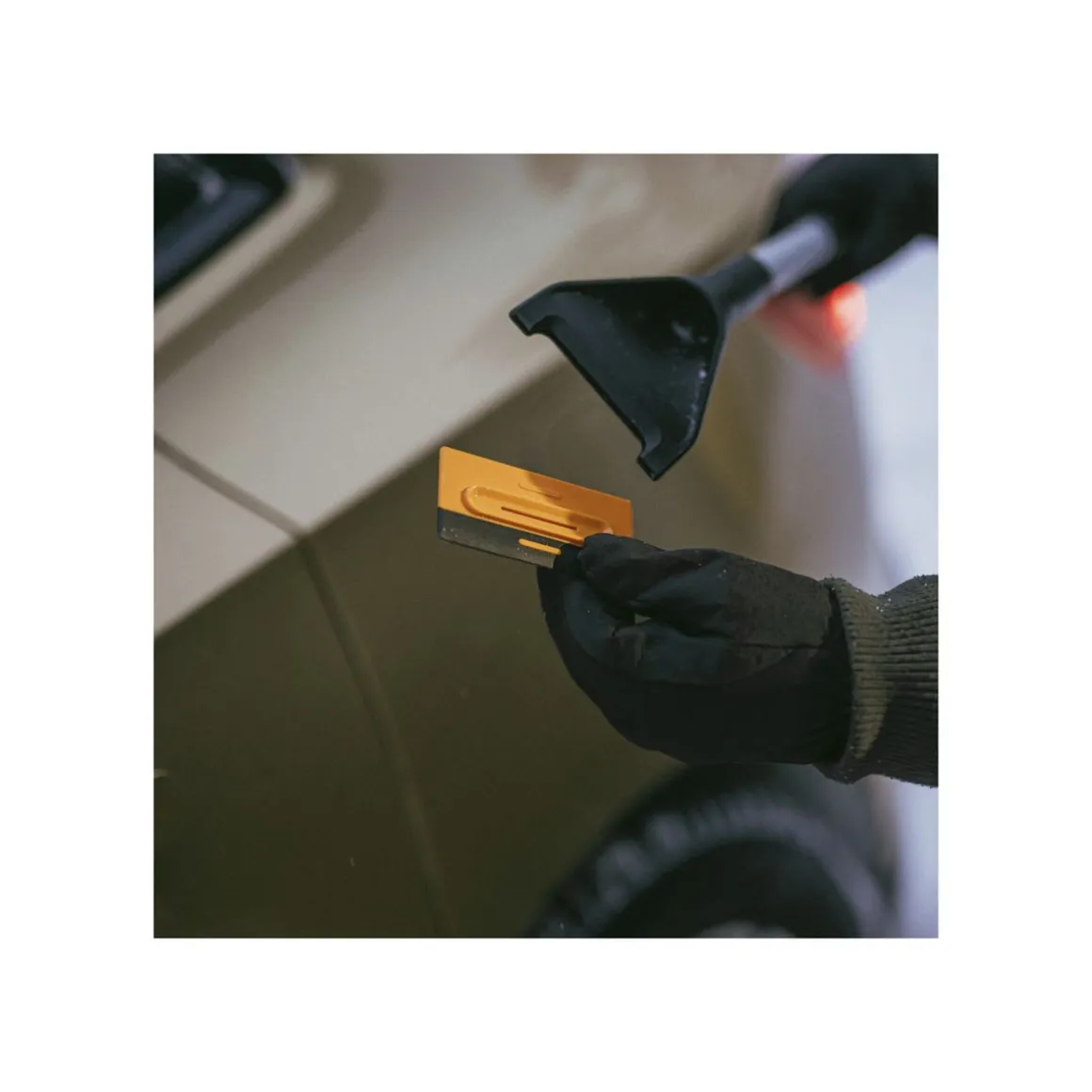 FISKARS PLUS JÄÄRAAPPA JA HARJA 1019352