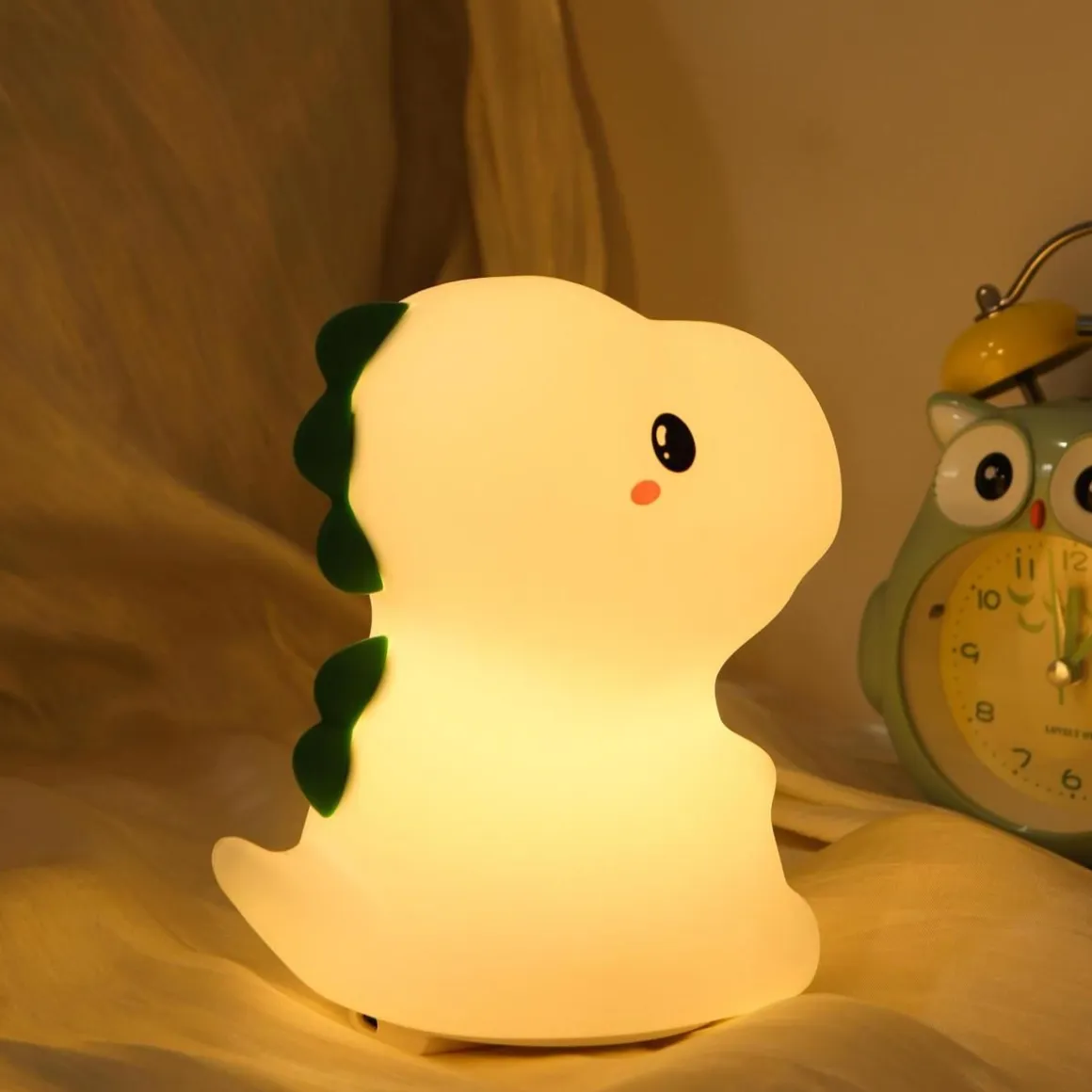 FOCUSLIGHT DINO LASTEN YÖVALAISIN KOSKETUSKYTKIMELLÄ 16 CM