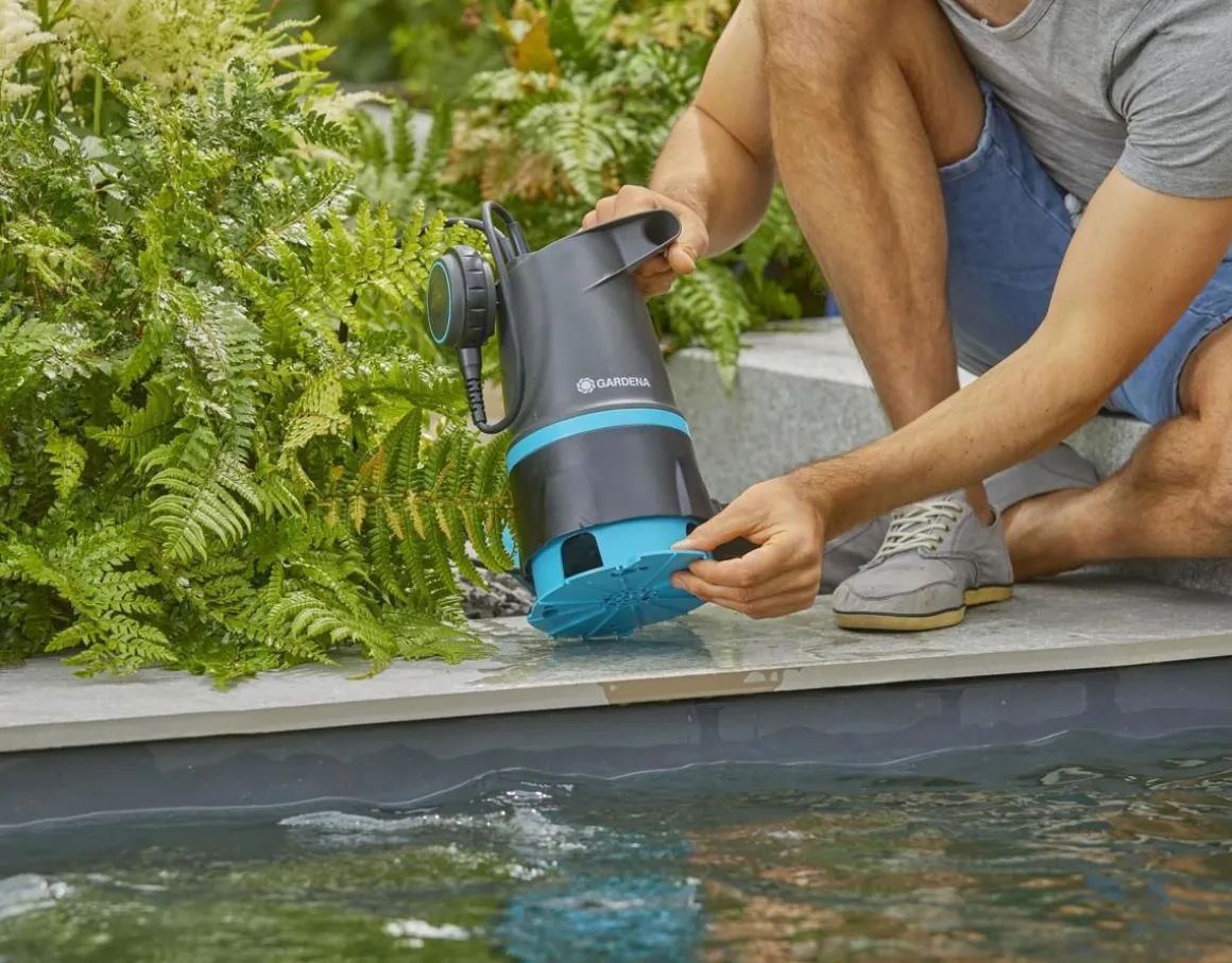GARDENA UPPOPUMPPU BASIC 2 IN 1