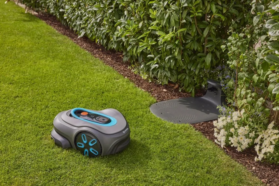 GARDENA ROBOTTIRUOHONLEIKKURI SMART SILENO FREE 1200