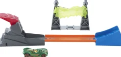 HOT WHEELS  ACTION CLASSIC STUNT SET AUTO JA RATASETTI FWM85