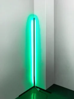 LED ENERGIE LED-KULMAVALAISIN 12W 500LM RGB+WW KAUKOSÄÄDIN OHJAUS