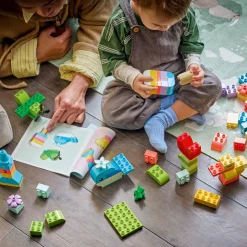 LEGO 10479 VÄRIKÄS LUOVUUDEN LAATIKKO