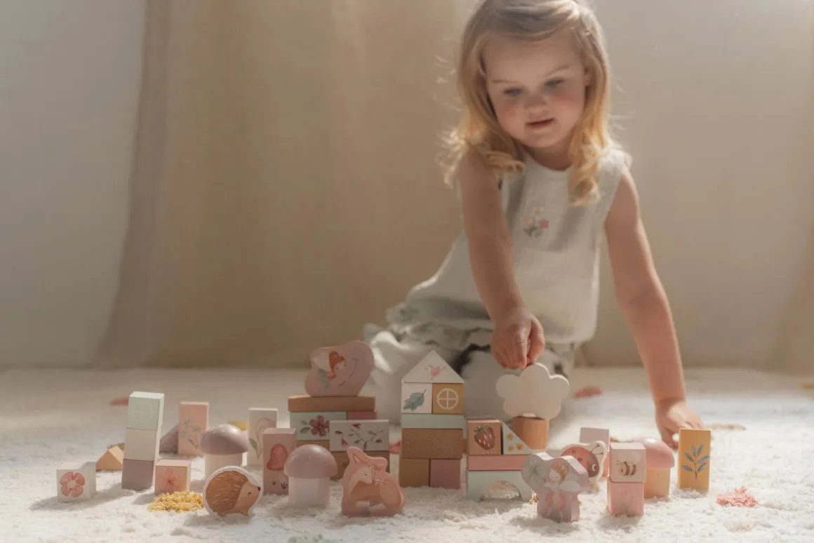LITTLE DUTCH FAIRY GARDEN RAKENNUSPALIKAT 50KPL SANGOSSA FSC