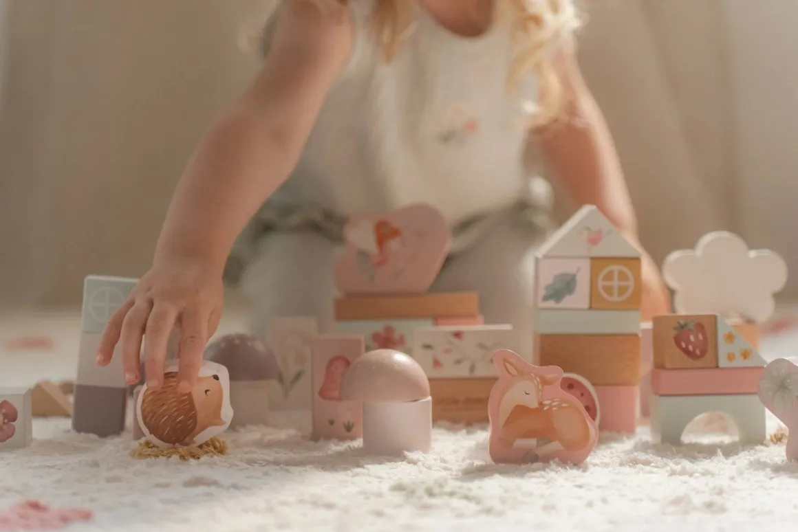 LITTLE DUTCH FAIRY GARDEN RAKENNUSPALIKAT 50KPL SANGOSSA FSC