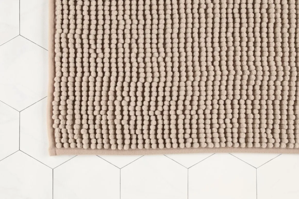 4LIVING KYLPYHUONEMATTO CHENILLE 50X80 CM BEIGE