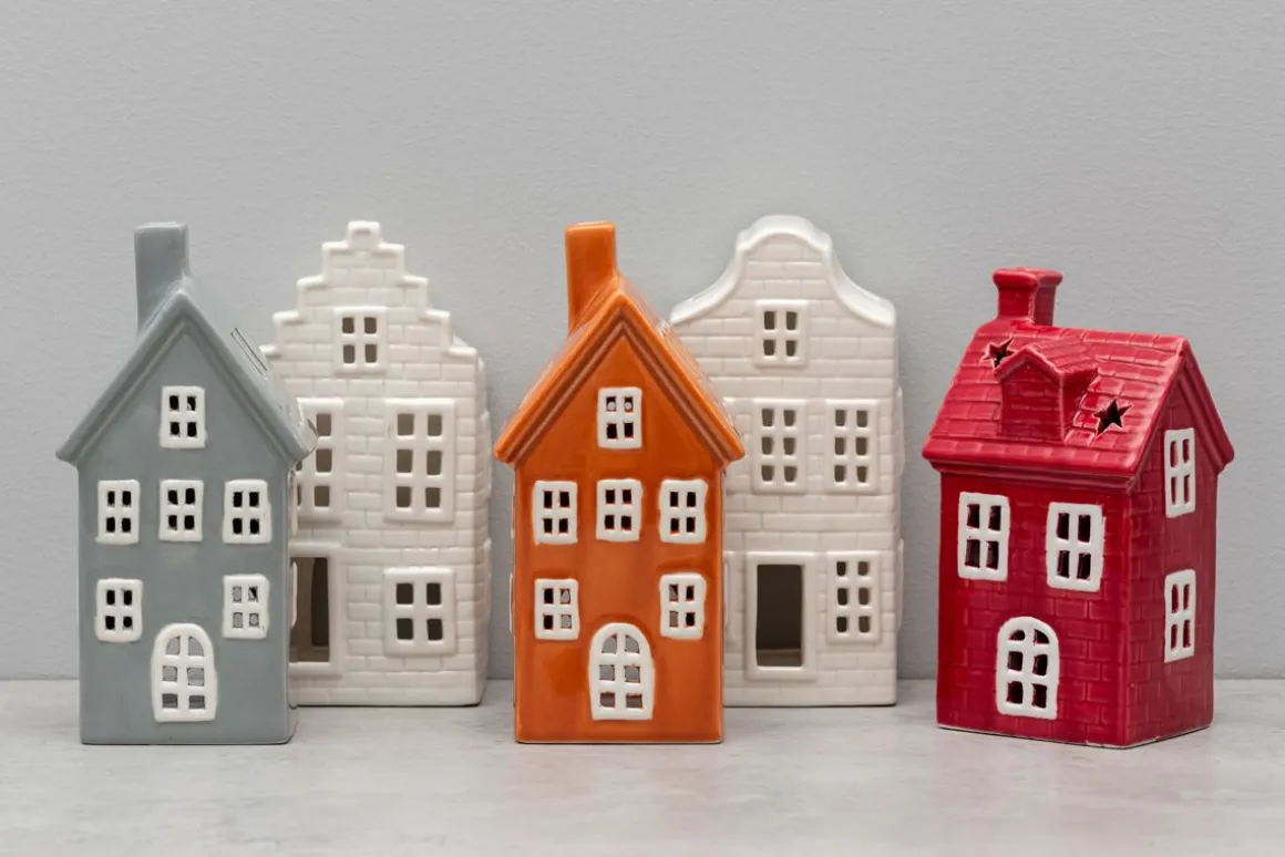4LIVING TALOLYHTY COPENHAGEN VALKOINEN 18 CM