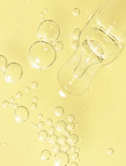LUMENE VALO KIRKASTAVA HYALURONITIIVISTE 30 ML