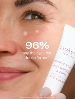 LUMENE LUMO SILOTTAVA&KIINTEYTTÄVÄ SILMÄNYMPÄRYSVOIDE 15 ML