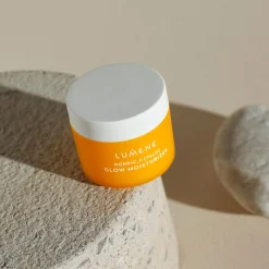 LUMENE  VALO HELEYTTÄVÄ KOSTEUSVOIDE 50 ML
