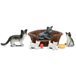 LUNDBY KISSAPERHE NUKKEKOTIIN