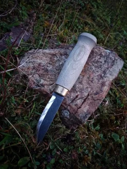 MARTTIINI KAAMOSJÄTKÄ PUUKKO