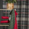 NOBLE HOUSE VIERASPYYHE NOVALIE 30X50CM PUNAINEN