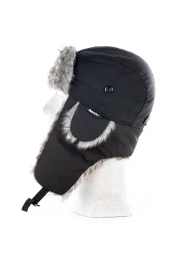 RETKI KARVAHATTU MUSTA L