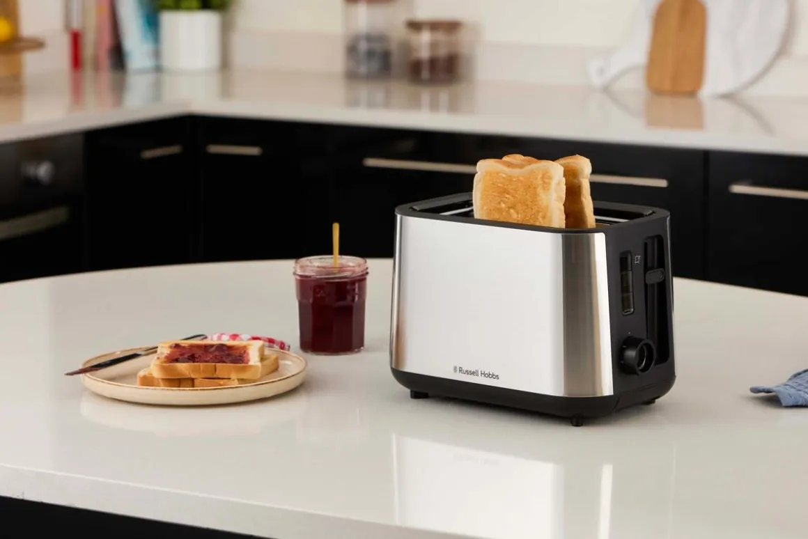 RUSSELL HOBBS HEATON LEIVÄNPAAHDIN