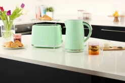 RUSSELL HOBBS EDEN PISTACHIO VEDENKEITIN VAALEANVIHREÄ