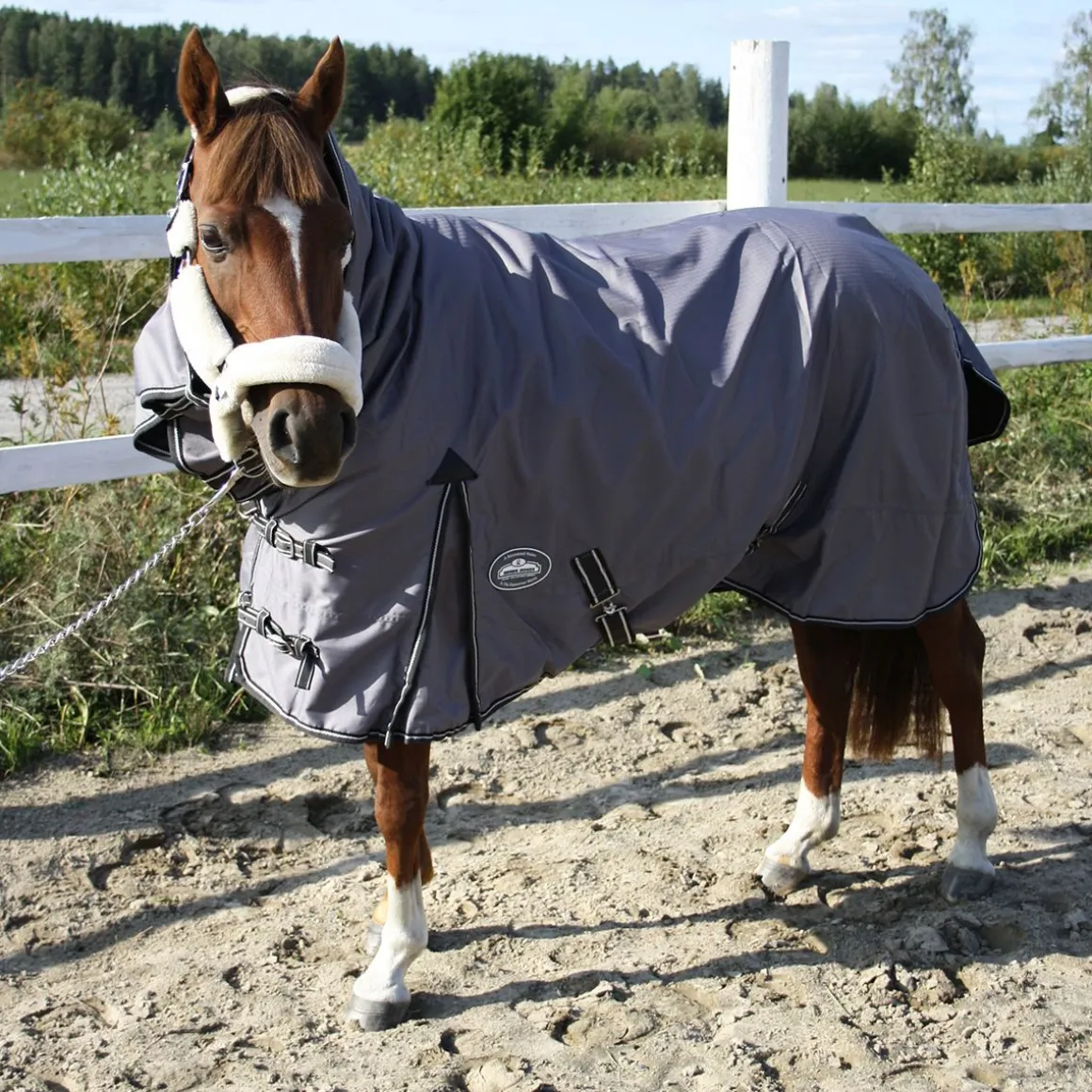 607 SADELOIMI FULL NECK HARMAA 125CM