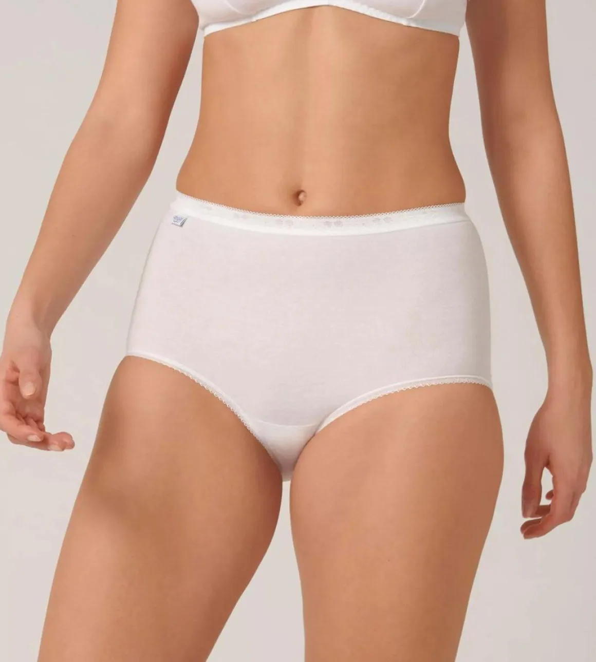 SLOGGI BASIC H MAXI 44 VALKOINEN